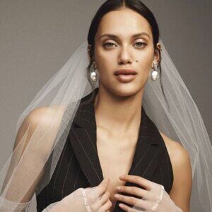 NWT Anthropologie Rochefort Fingertip Veil - Madeleine Fig